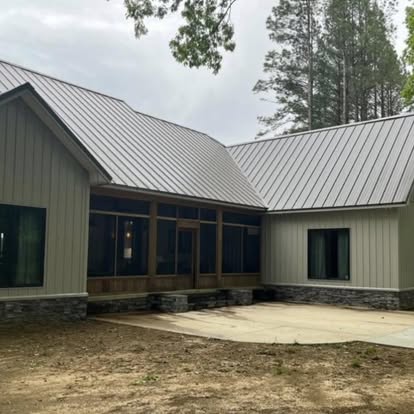 Standing Seam — Silver